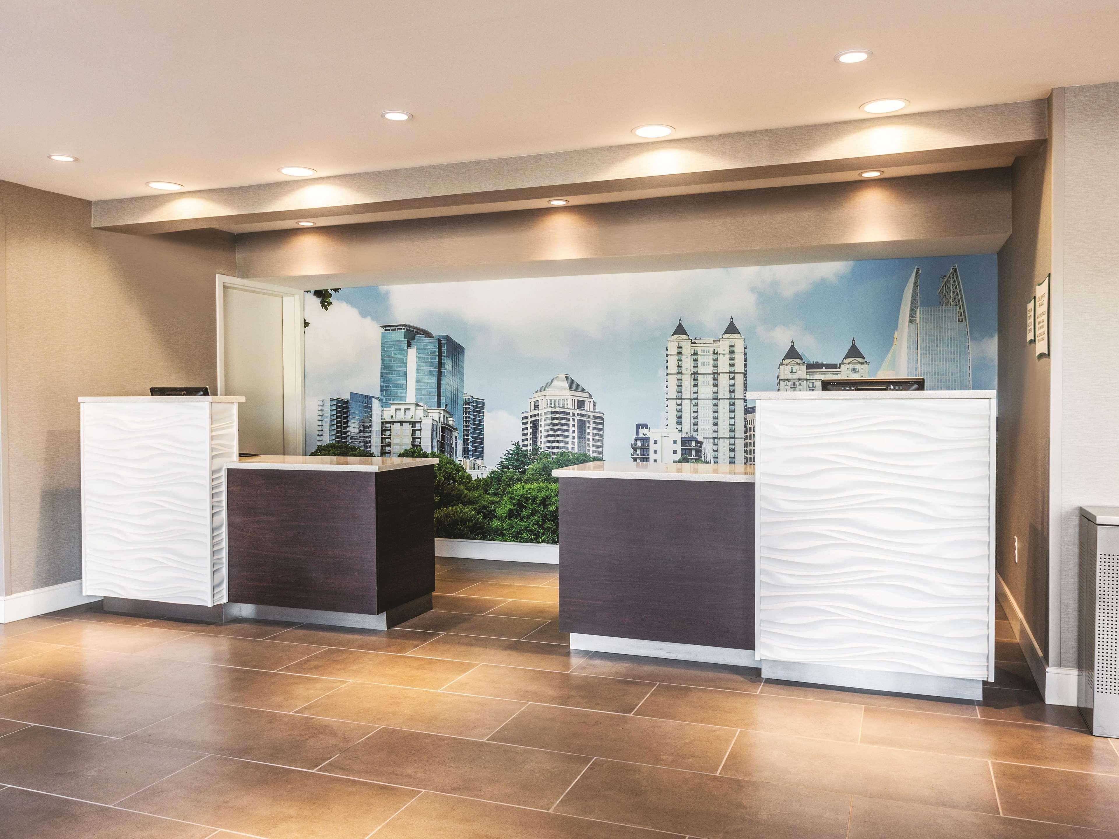 La Quinta By Wyndham Atlanta Midtown - Buckhead Hotel Buitenkant foto